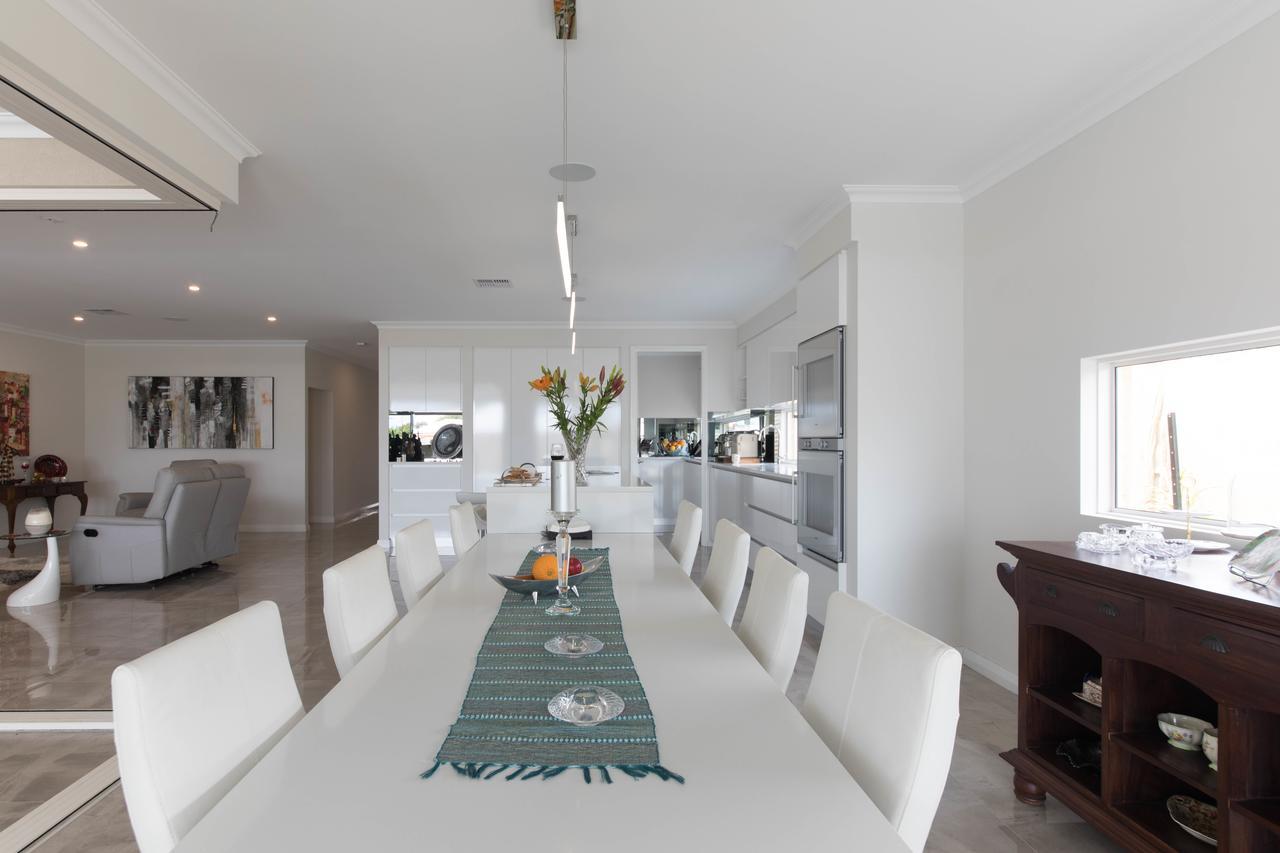 Epsom On Swan Bed & Breakfast (Adults Only) Perth Bagian luar foto